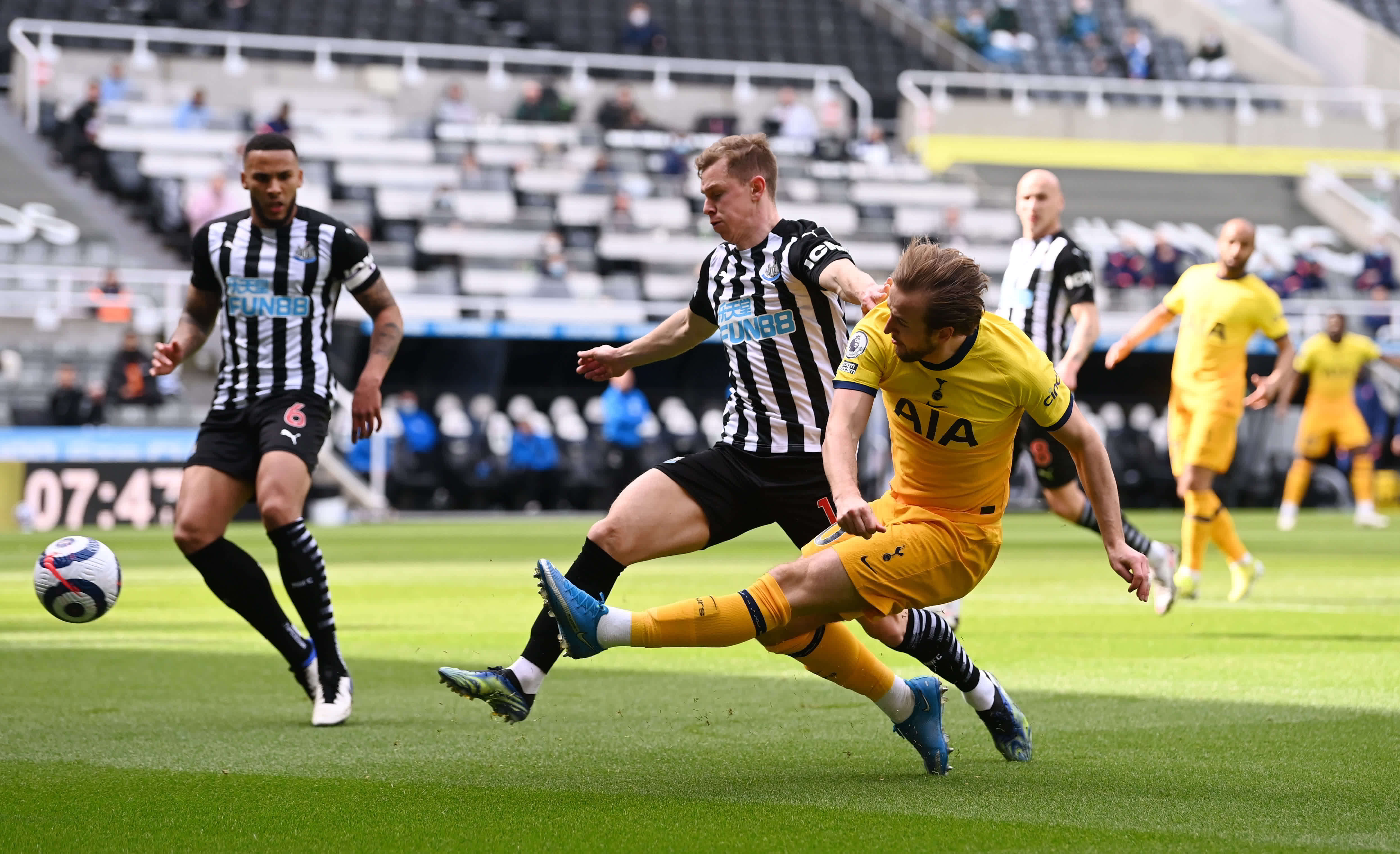 逐渐形成属 逐渐形成属